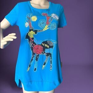 Beautiful Blue Embroidery Deer /Floral super soft Top Size L